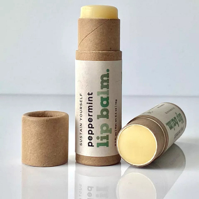Lippenbalsam-Rohre des Kraftpapier-0.5oz, Pappe des Pappdesodorierenden mittels drücken Rohre hoch